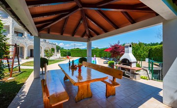 Nice home in Labin-Krsan 2