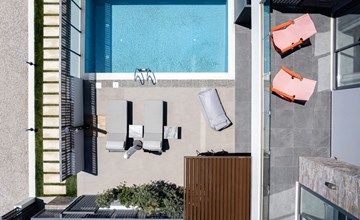 VillAgioi Villa II 2-BR Pool Villa, zu Fuß zum Strand 3