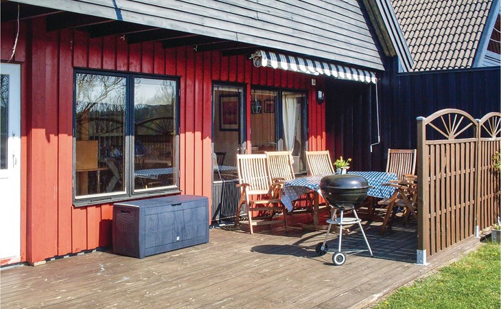Nice home in Gunnebo with WiFi 1