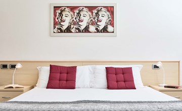 Große Wohnung mit Balkon BV6 3