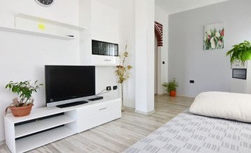 Klimatisierte Wohnung in Valica mit Großem Garten 3