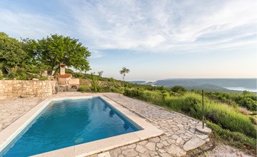 Prachtig huis met 3 slaapkamers in Gora. 2