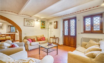 Lovely home in Castiglion Fiorentino 3