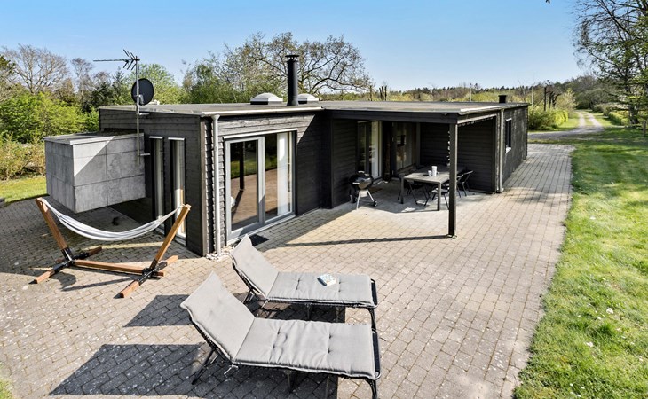 Amazing home in Løgstør with kitchen 1