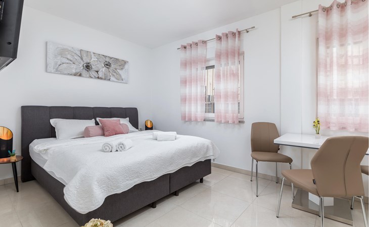 Beautiful apartment in Pula with WiFi 1