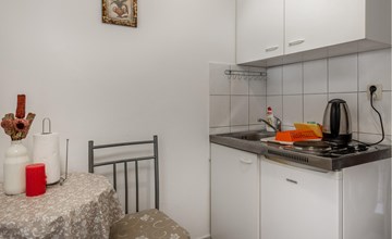Lovely apartment in Jadranovo with WiFi 3