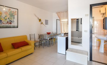 Pet friendly apartment in Parghelia 2