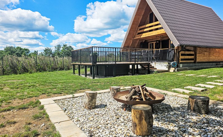 Tomina Koliba Lika 1