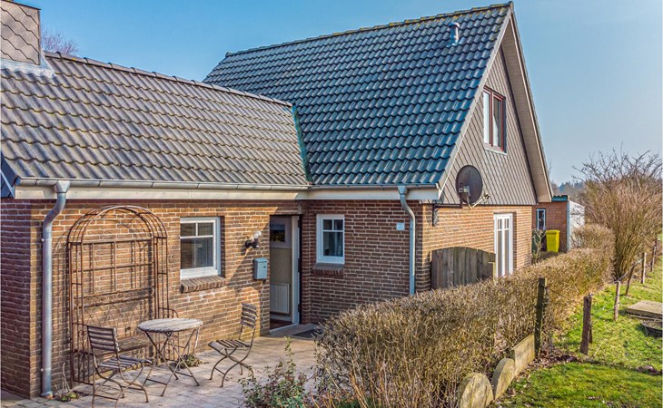 2 bedroom lovely home in Langenhorn 1
