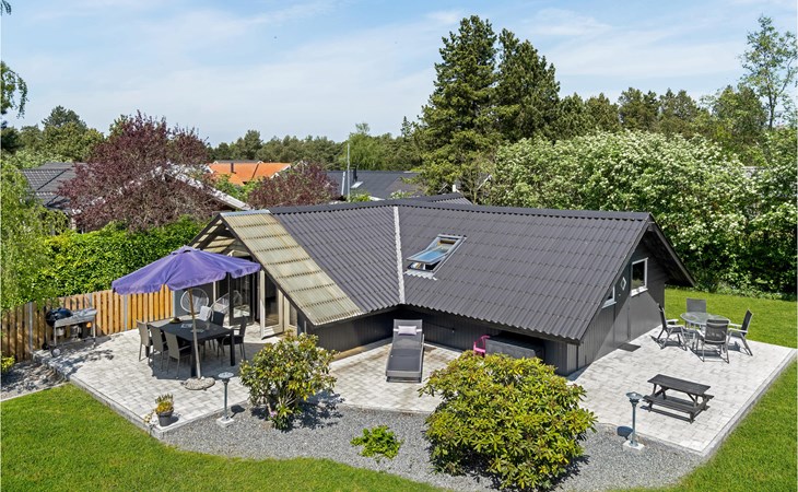 Stunning home in Rødby with kitchen 1