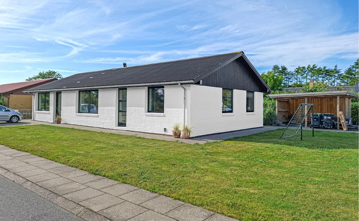 Stunning home in Blokhus with WiFi 1