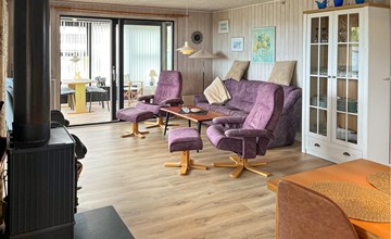 Beautiful home in Hadsund with WiFi 3