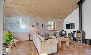 Beautiful home in Løgstør with sauna 3