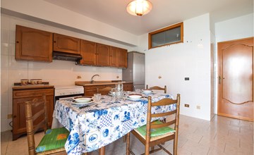 Stunning apartment in Marina di Caronia 3