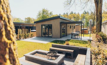 Loevestein Deluxe with Hot tub | 4 persons   2
