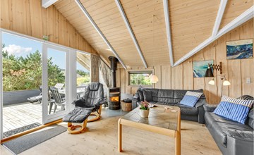 Awesome home in Hvide Sande with sauna 3