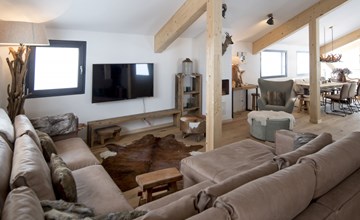 Wellness Chalet mit Außensprudelbad 2