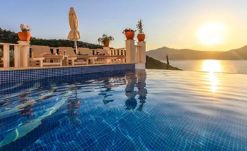 Luxuriöse Natursteinvilla "Ketchy" 2