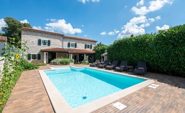 in Krculi mit Privatem Pool 2