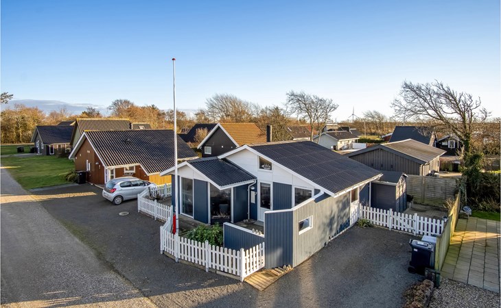 Beautiful home in Hemmet with WiFi 1