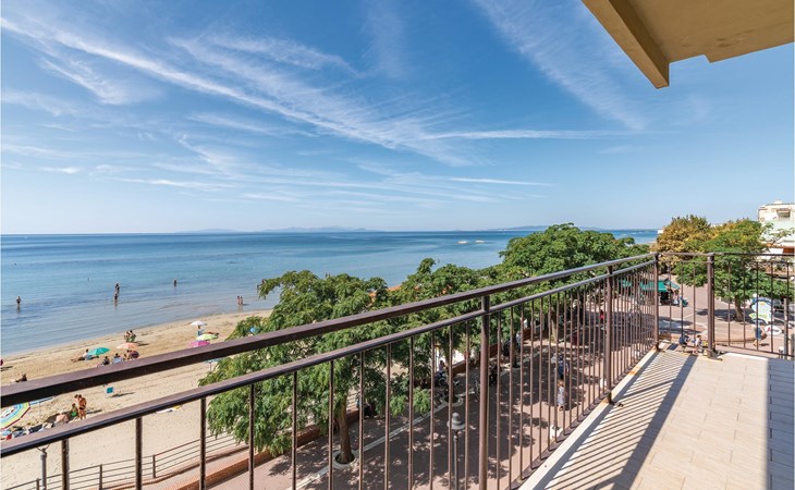 Beautiful apartment in Follonica (GR) 1