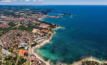 mit Whirlpool und Sauna, in Kastelir 2