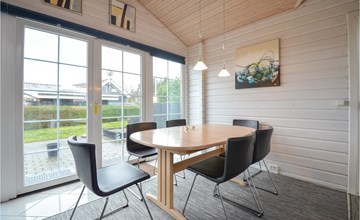 Stunning home in Rønde with kitchen 3