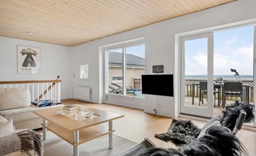 3 bedroom beautiful apartment in Allinge 3