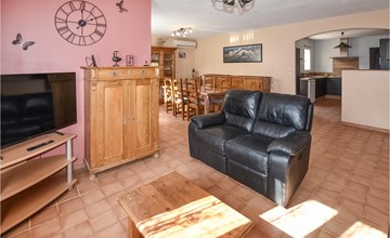 Amazing home in Mazan with kitchen 3