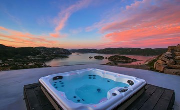 Stunning home in Lyngdal with kitchen 3