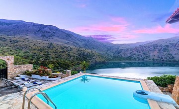 Du Lac Alpha Villa Privater Pool 2