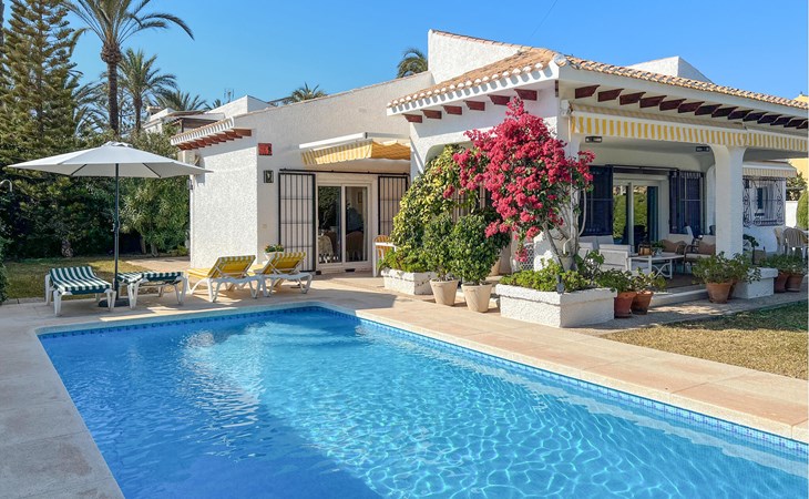 4 bedroom gorgeous home in Orihuela 1