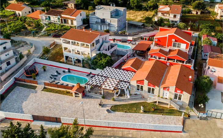 Nice home in Turanj with jacuzzi 1