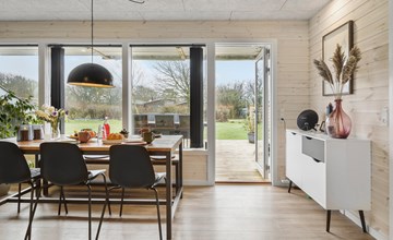 Nice home in Vestervig with WiFi 3