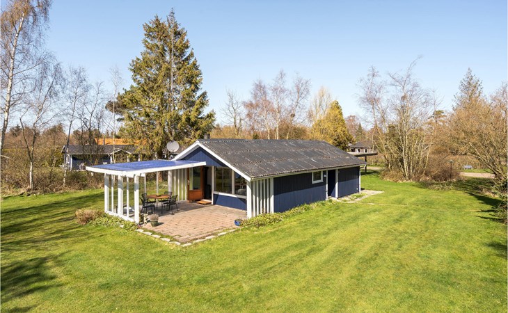 Awesome home in Idestrup with kitchen 1