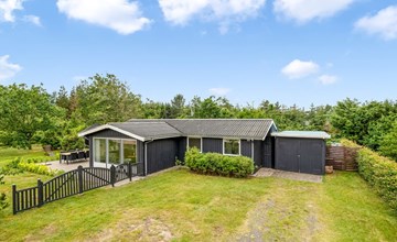 "Embla" - 500m to the fjord 3