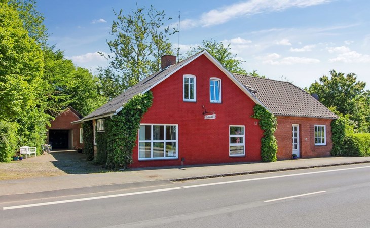 "Kiri" - 24km from the sea 1