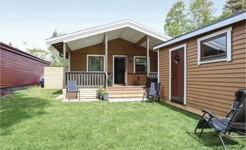 Awesome home in Nybrostrand with WiFi 3