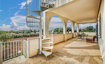 Awesome home in Santa Croce Camerina 2