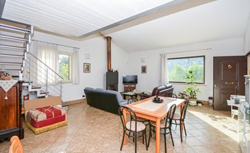 4 bedroom cozy home in Ragusa 3