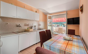 Beautiful apartment in Supetarska Draga 3