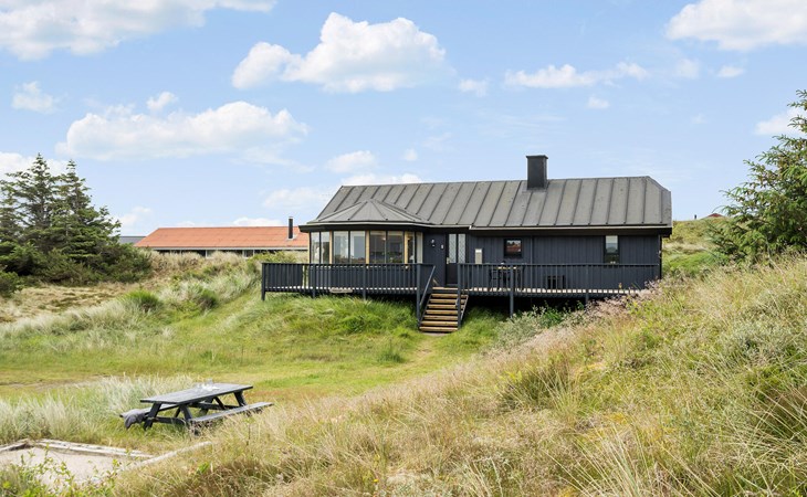 3 bedroom awesome home in Hvide Sande 1