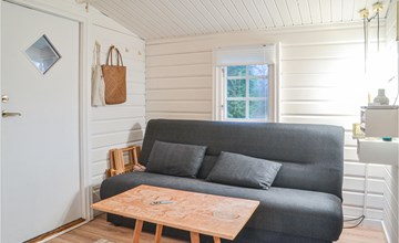 Beautiful home in Hovborg with WiFi 2