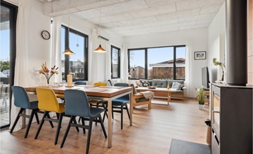 Awesome home in Børkop with kitchen 3