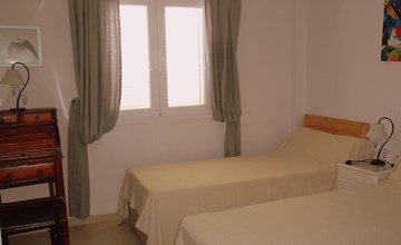 Großzügiges Ferienappartement mit Balkon 2