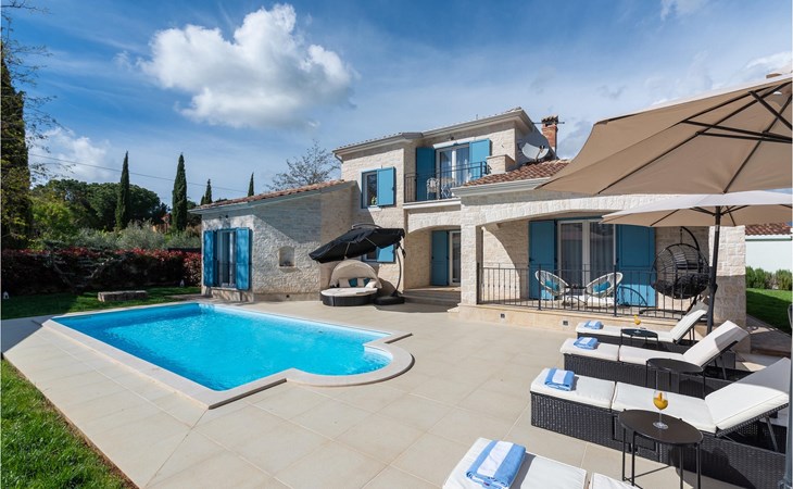 Villa LaDora 1