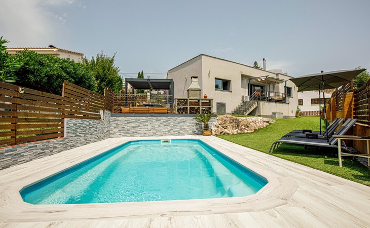Pet friendly home in Santa Susanna 1