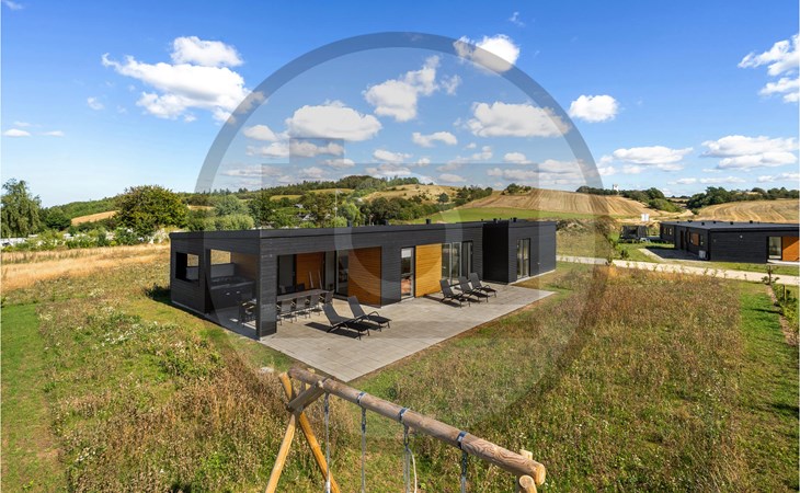 4 bedroom beautiful home in Løgstrup 1