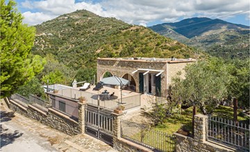 Casa Grecale 2