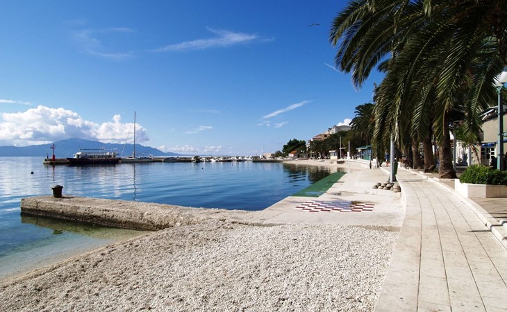 Gesamte Wohnung in Gradac mit Möbliertem Balkon 1